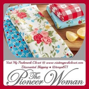 🦋 New Pioneer Woman Sweet Rose 4-Piece Hand Towels Kitchen Set